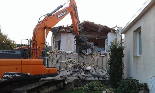 Travaux de déconstruction en Vendée